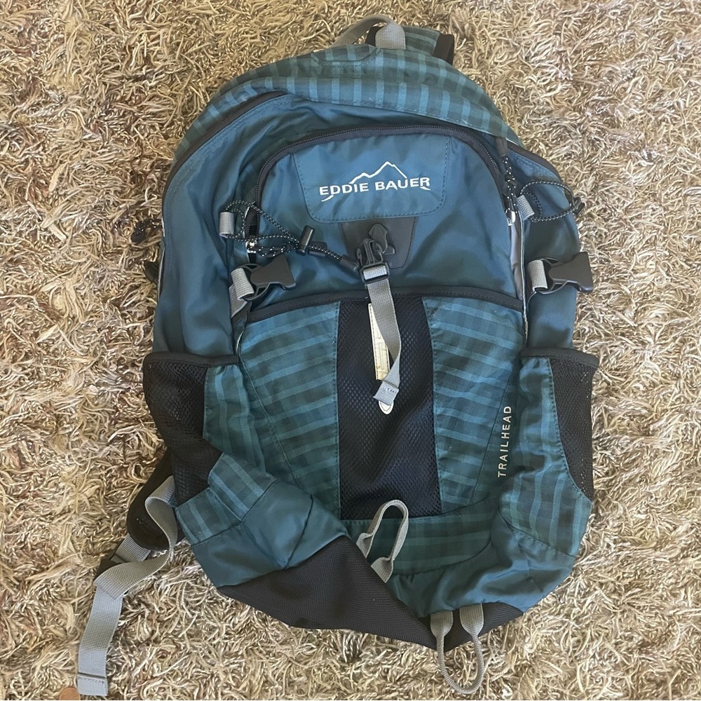 Eddie Bauer trailhead Men's/ women's Blue Backpack great for travel or school